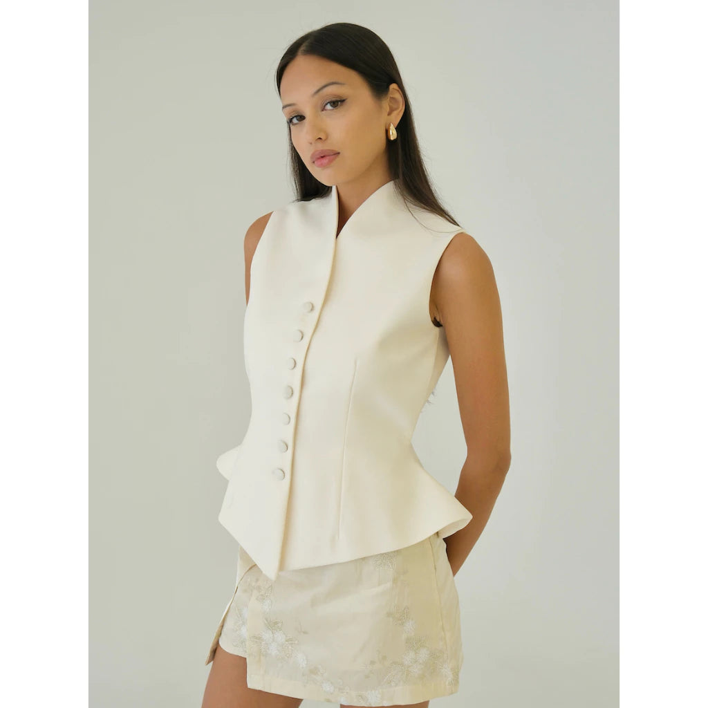 REVEALE - Suki Top